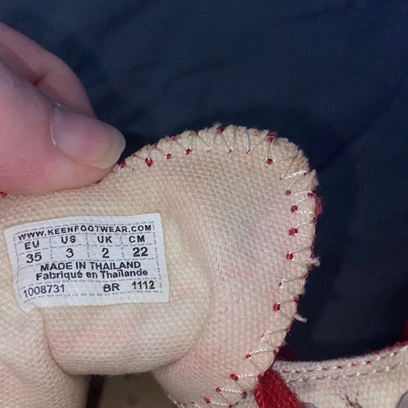 Keen Crimson Canvas Sneakers Kids Size 3 (big kid) - Picture 3 of 12